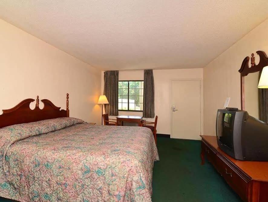 Rodeway Inn Nashville Esterno foto